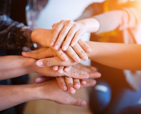 Gemeinsam helfen wir Frauen in Not Gemeinsam helfen wir Frauen in Not